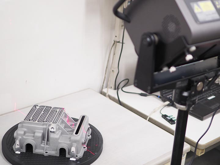 最新の3DCADによるモデリングと豊富な試作工法のアプローチ