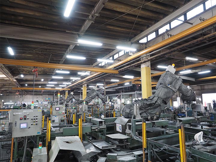 総台数60台以上の県下最大級のグラビティ鋳造ライン